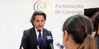 Gustavo Matos, presidente del Parlamento de Canarias. Cedida. NOTICIAS 8 ISLAS.