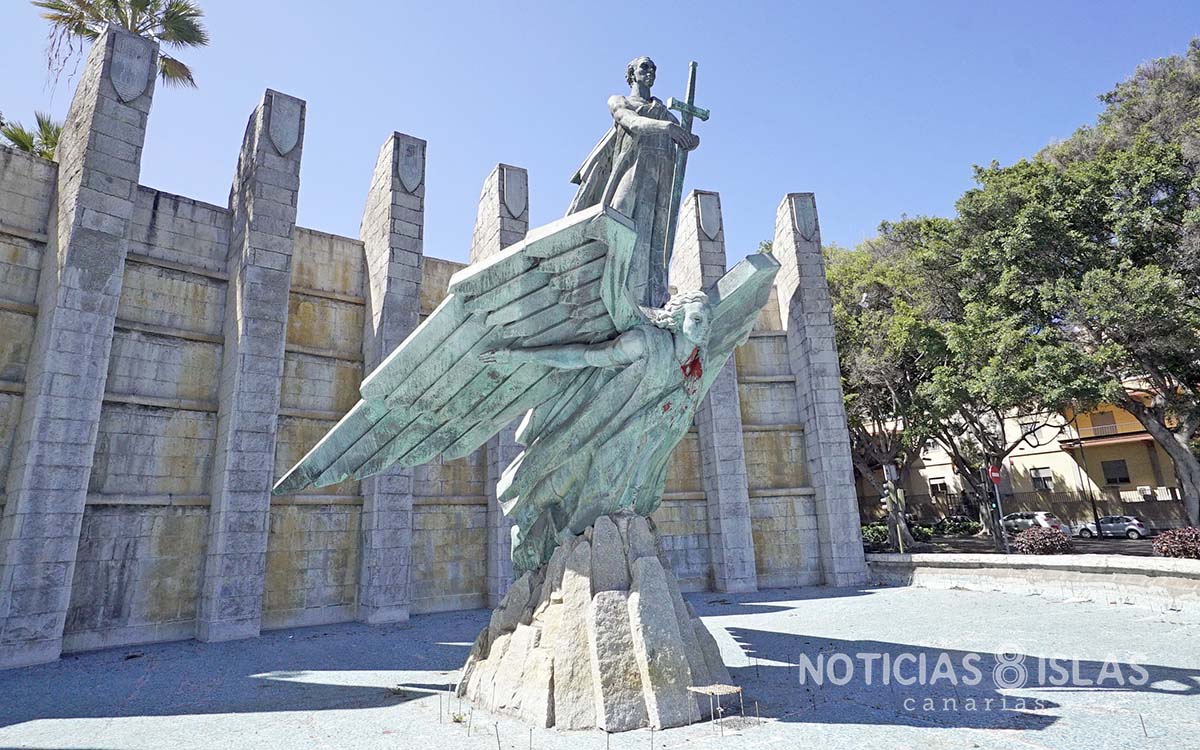 CC y PP rechazan por enésima vez retirar el monumento a Franco y recurren el Catálogo de vestigios franquistas