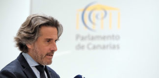 Gustavo Matos, presidente del Parlamento de Canarias. Cedida. NOTICIAS 8 ISLAS.
