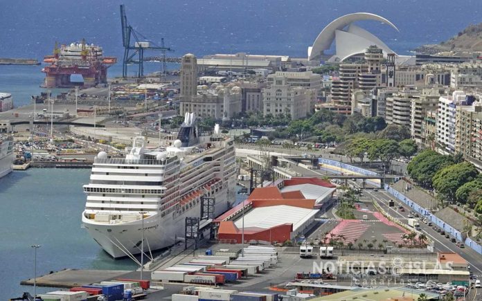 Terminal de Cruceros, Puerto de Santa Cruz de Tenerife. | © Manuel Expósito. NOTICIAS 8 ISLAS.