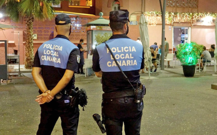 Policía Local de Santa Cruz de Tenerife./ Cedida.