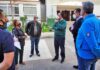Visita realizada por el presidente del PP de Gran Canaria, Poli Suárez, el secretario general, Óscar Mata, y el concejal municipal popular Ignacio Guerra./ Cedida.