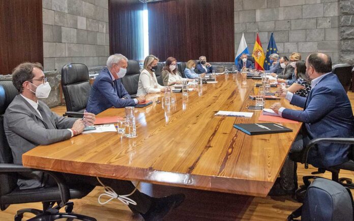 Consejo de Gobierno celebrado en la tarde de hoy en Santa Cruz de Tenerife./ Cedida.