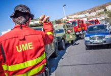 Simulacro de incendio en El Escobonal. | Tony Cuadrado Freelancer.