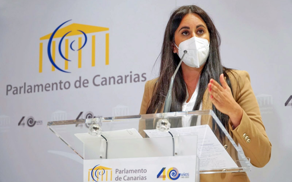 Espino denuncia la situación "inaceptable" del SCS en Gran Canaria donde 54.000 personas esperan cita por un especialista