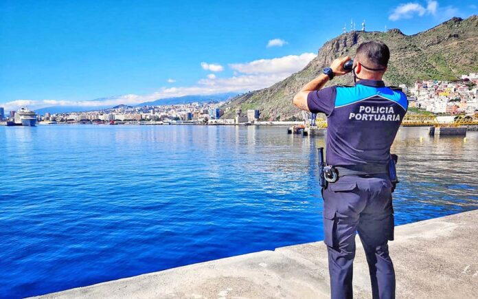 Policía portuaria de Tenerife./ Twitter @PortsSCTenerife