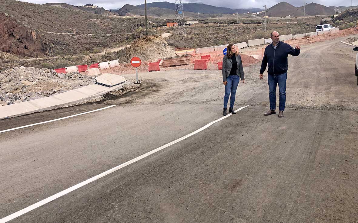 El PP denuncia que el Cabildo “tira” casi 2,5 millones en una carretera que no va a ninguna parte