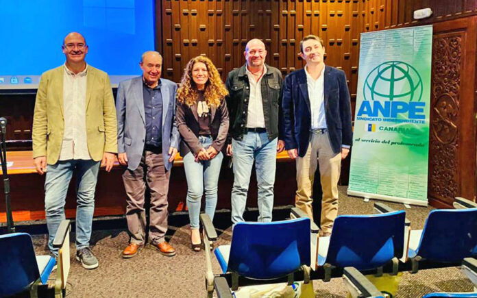 Reunión del Consejo Autonómico de ANPE Canarias./ Cedida.