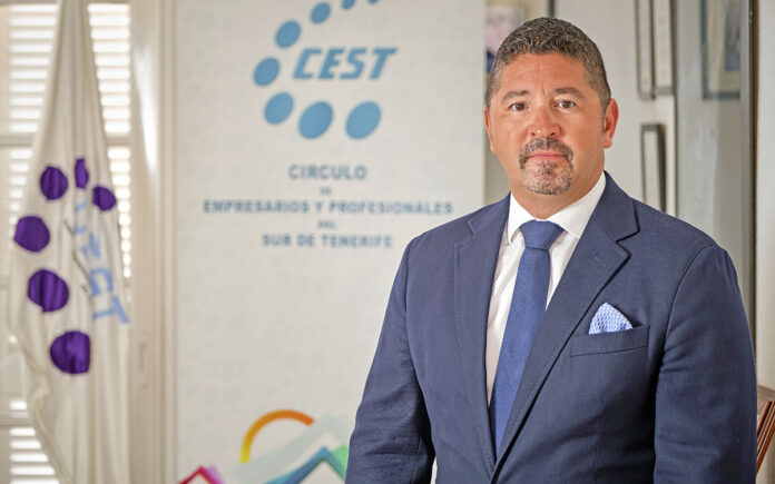 Roberto Ucelay, presidente del CEST./ Cedida.