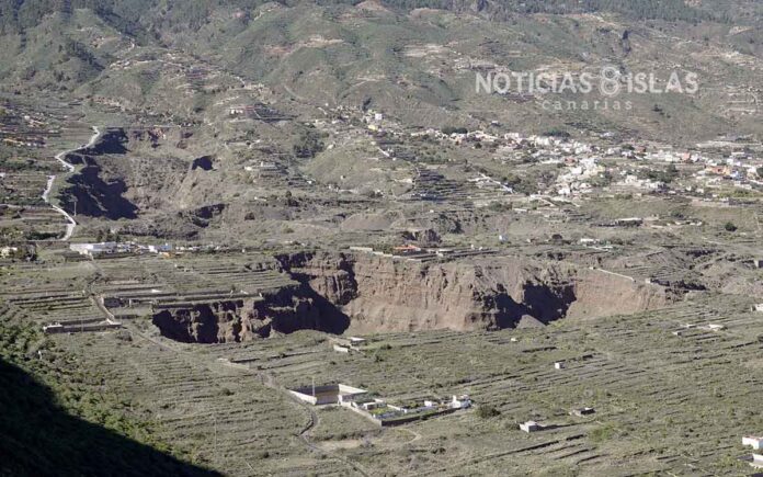 Valle de Güímar, deterioro ambiental producido por la extracción de áridos./ © Manuel Expósito.