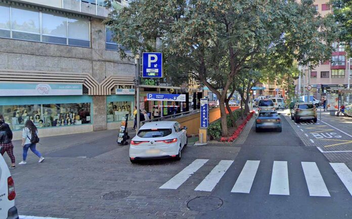 Parking de la Plaza Weyler./ Google Maps.
