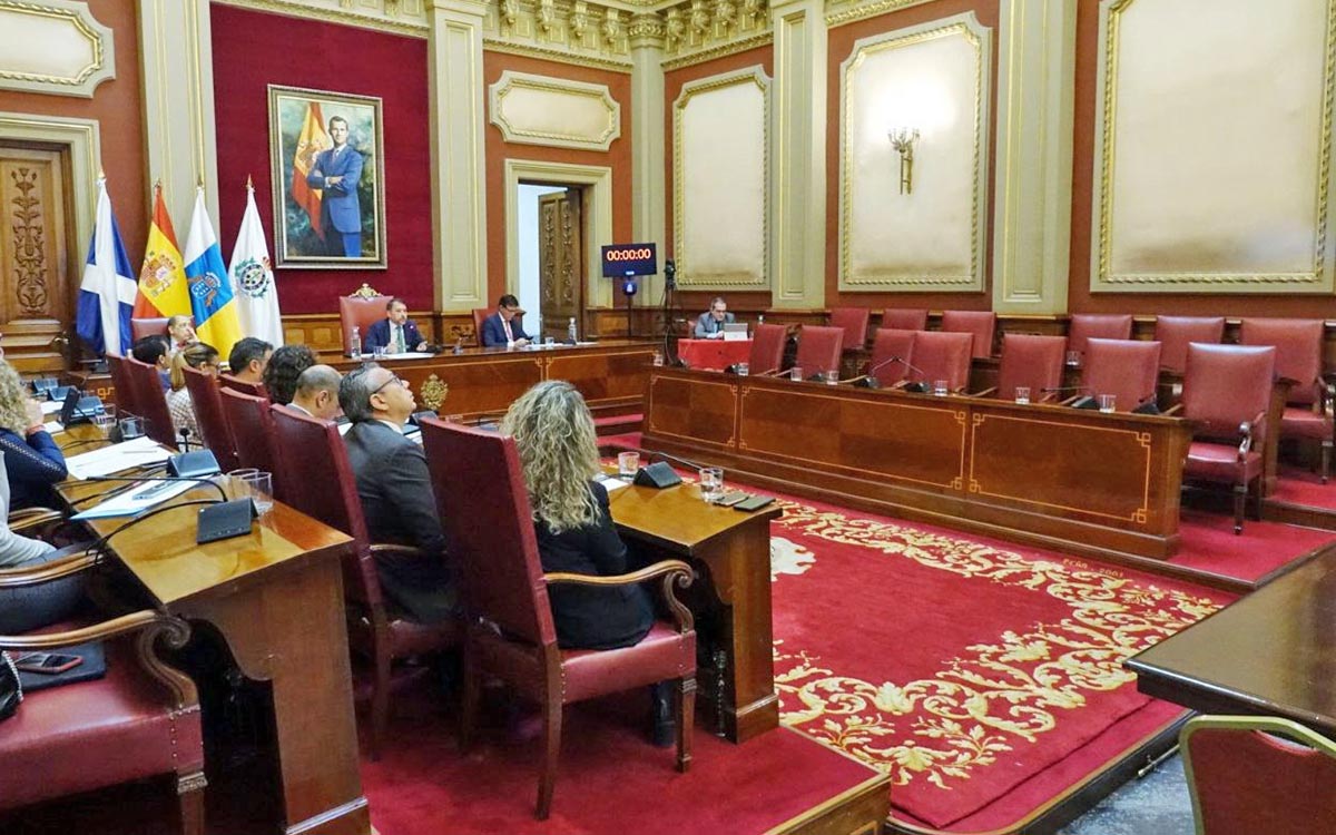 Santa Cruz | La oposición abandona el pleno del Debate General sobre el Estado del Municipio