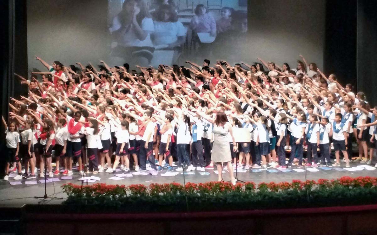 Los coros escolares actúan por primera vez en el Teatro Guimerá tras la pandemia