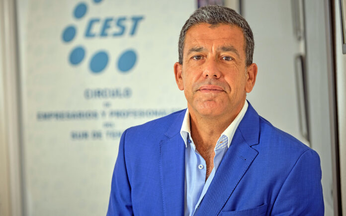 Javier Cabrera, nuevo presidente del Círculo de Empresarios y Profesionales del Sur de Tenerife (CEST).