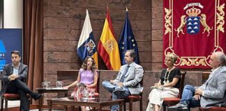 Jornadas Conecta Canarias-Europa: Mesa debate sobre “Migración y asilo en el espacio Schengen”.