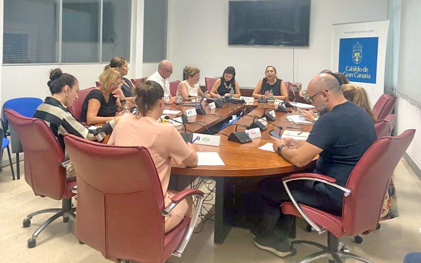 Gran Canaria | Aprobada la moción del PP para implantar en la Isla oficinas de atención a personas mayores