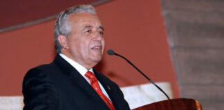 El expresidente Lorenzo Olarte.