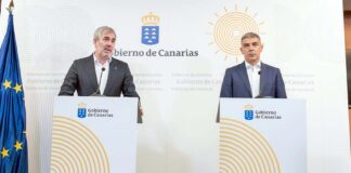 El presidente de Canarias, Fernando Clavijo, y el consejero de Agricultura, Ganadería, Pesca y Soberanía Alimentaria, Narvay Quintero.