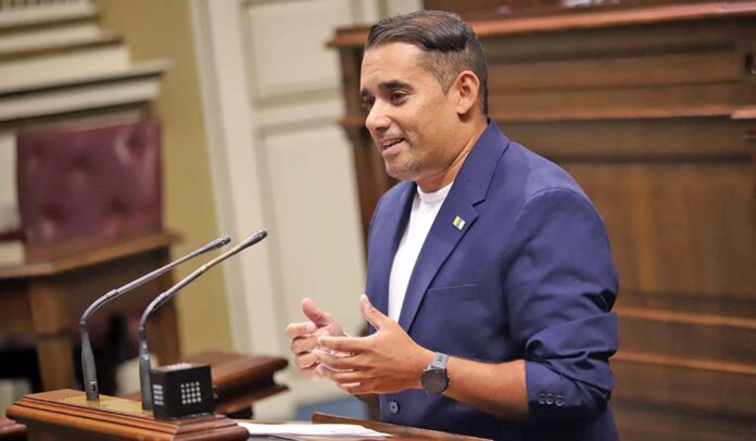 Yoné Caraballo, diputado de Nueva Canarias por Lanzarote y La Graciosa.