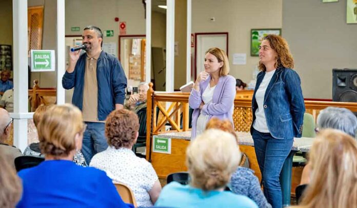 Javier Bermúdez, Noemí Santana y Gemma Martínez.