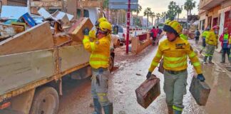 Despliegue de emergencias canario en Valencia.