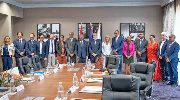 Cumbre Canarias Cabo Verde de el 28 de septiembre.