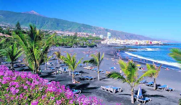 Playa Jardín en Puerto de la Cruz, Tenerife.