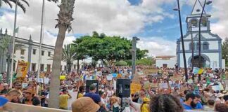Manifestación 20A (20 de abril de 2024) en Fuerteventura.
